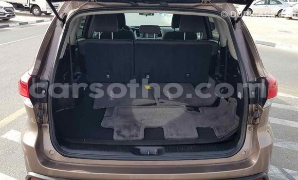 Buy Import Toyota Highlander Brown Car in Import - Dubai in Maseru Buy Import Toyota Highlander Brown Car in Import - Dubai in Maseru