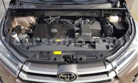 Buy Import Toyota Highlander Brown Car in Import - Dubai in Maseru Buy Import Toyota Highlander Brown Car in Import - Dubai in Maseru