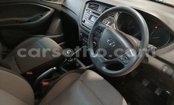 Buy Used Hyundai i20 Red Car in Maseru in Maseru Buy Used Hyundai i20 Red Car in Maseru in Maseru