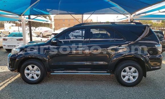 Buy Used Toyota Fortuner Black Car in Maseru in Maseru Buy Used Toyota Fortuner Black Car in Maseru in Maseru