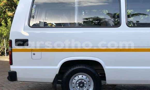 Acheter Occasion Voiture Toyota Hiace Blanc à Maseru, Maseru Acheter Occasion Voiture Toyota Hiace Blanc à Maseru, Maseru