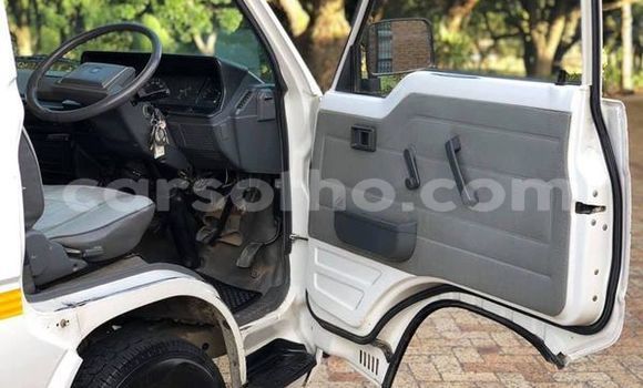 Acheter Occasion Voiture Toyota Hiace Blanc à Maseru, Maseru Acheter Occasion Voiture Toyota Hiace Blanc à Maseru, Maseru