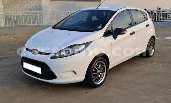 Acheter Occasion Voiture Ford Fiesta Blanc à Hlotse, Leribe Acheter Occasion Voiture Ford Fiesta Blanc à Hlotse, Leribe