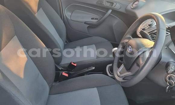 Acheter Occasion Voiture Ford Fiesta Blanc à Hlotse, Leribe Acheter Occasion Voiture Ford Fiesta Blanc à Hlotse, Leribe