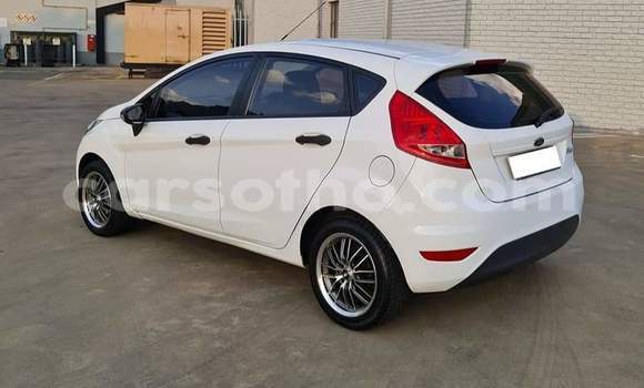 Acheter Occasion Voiture Ford Fiesta Blanc à Hlotse, Leribe Acheter Occasion Voiture Ford Fiesta Blanc à Hlotse, Leribe