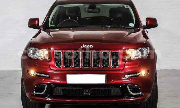 Acheter Occasion Voiture Jeep Grand Cherokee SRT8 Rouge à Hlotse, Leribe Acheter Occasion Voiture Jeep Grand Cherokee SRT8 Rouge à Hlotse, Leribe