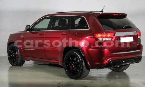 Acheter Occasion Voiture Jeep Grand Cherokee SRT8 Rouge à Hlotse, Leribe Acheter Occasion Voiture Jeep Grand Cherokee SRT8 Rouge à Hlotse, Leribe