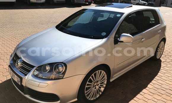 Buy Used Volkswagen Golf R32 Silver Car in Maseru in Maseru Buy Used Volkswagen Golf R32 Silver Car in Maseru in Maseru