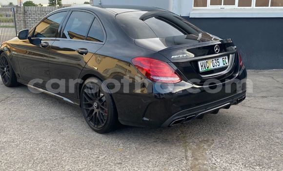 Sayi Na hannu Mercedes-Benz C-klasse Black Mota in Maseru a Maseru Sayi Na hannu Mercedes-Benz C-klasse Black Mota in Maseru a Maseru