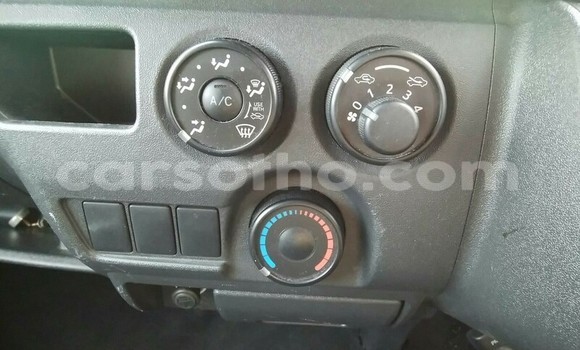 Acheter Occasion Voiture Toyota Hiace Gris à Thaba–Tseka, Mafeteng Acheter Occasion Voiture Toyota Hiace Gris à Thaba–Tseka, Mafeteng