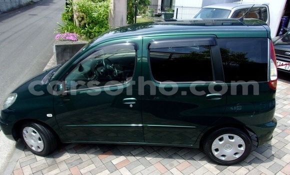 Sayi Na hannu Toyota FunCargo Green Mota in Maputsoe a Leribe Sayi Na hannu Toyota FunCargo Green Mota in Maputsoe a Leribe