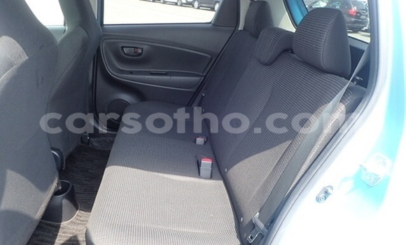 Buy Used Toyota Vitz Blue Car in Maputsoe in Leribe Buy Used Toyota Vitz Blue Car in Maputsoe in Leribe