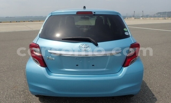 Buy Used Toyota Vitz Blue Car in Maputsoe in Leribe Buy Used Toyota Vitz Blue Car in Maputsoe in Leribe