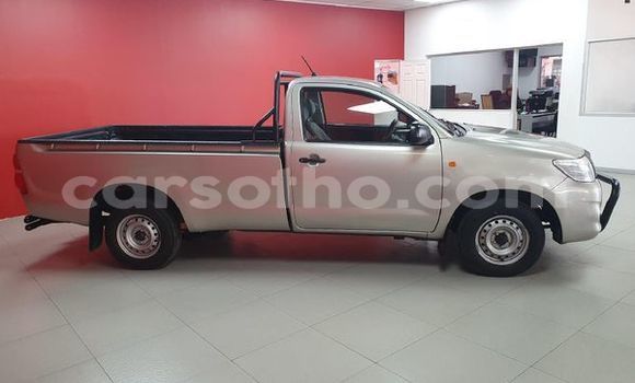 اشتري مستعمل Toyota Hilux Silver سيارة في Maputsoe في Leribe اشتري مستعمل Toyota Hilux Silver سيارة في Maputsoe في Leribe