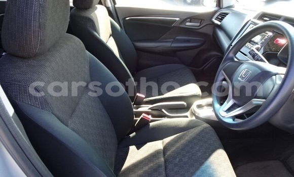 Acheter Occasion Voiture Honda FIT Gris à Maputsoa, Leribe Acheter Occasion Voiture Honda FIT Gris à Maputsoa, Leribe