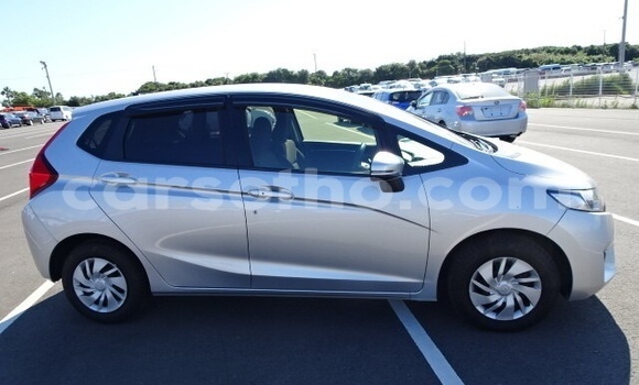 Acheter Occasion Voiture Honda FIT Gris à Maputsoa, Leribe Acheter Occasion Voiture Honda FIT Gris à Maputsoa, Leribe