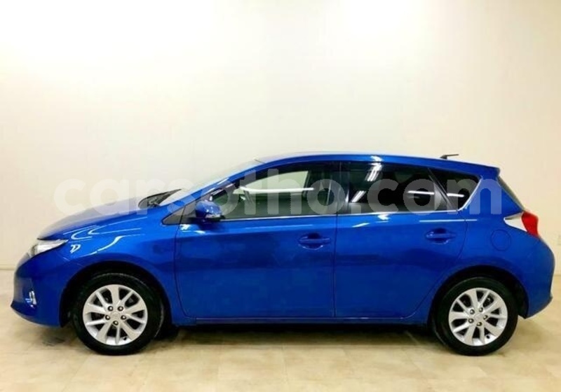 Big with watermark toyota auris maseru maseru 22377