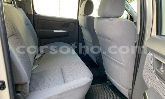اشتري مستعمل Toyota Hilux Brown سيارة في Maseru في Maseru اشتري مستعمل Toyota Hilux Brown سيارة في Maseru في Maseru