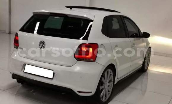 Acheter Occasion Voiture Volkswagen Polo GTI Blanc à Hlotse, Leribe Acheter Occasion Voiture Volkswagen Polo GTI Blanc à Hlotse, Leribe