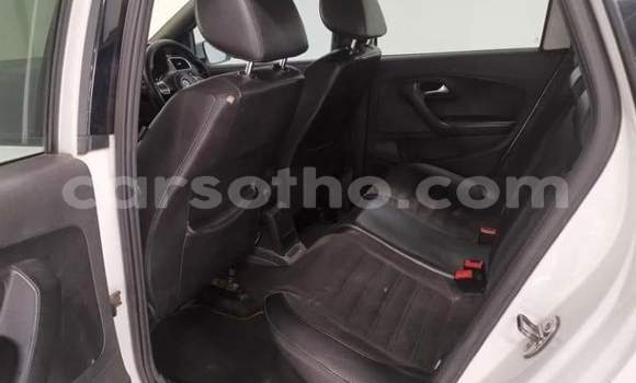 Acheter Occasion Voiture Volkswagen Polo GTI Blanc à Hlotse, Leribe Acheter Occasion Voiture Volkswagen Polo GTI Blanc à Hlotse, Leribe