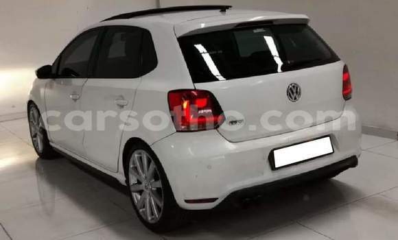 Acheter Occasion Voiture Volkswagen Polo GTI Blanc à Hlotse, Leribe Acheter Occasion Voiture Volkswagen Polo GTI Blanc à Hlotse, Leribe