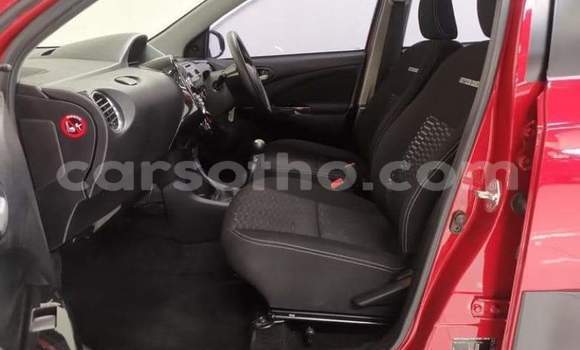 Acheter Occasion Voiture Toyota Etios Rouge à Hlotse, Leribe Acheter Occasion Voiture Toyota Etios Rouge à Hlotse, Leribe