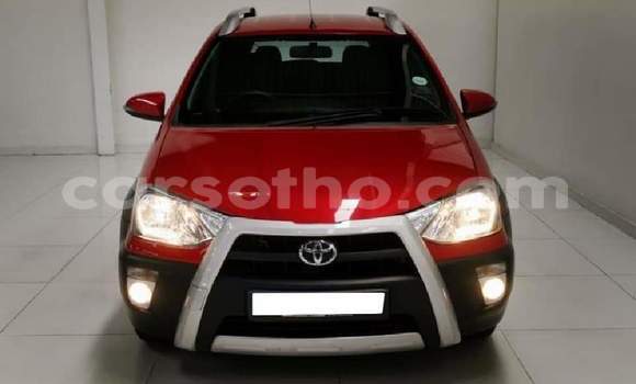 Acheter Occasion Voiture Toyota Etios Rouge à Hlotse, Leribe Acheter Occasion Voiture Toyota Etios Rouge à Hlotse, Leribe