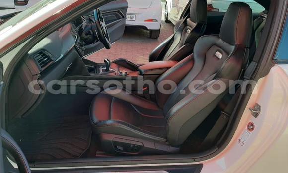 Sayi Na hannu BMW M4 White Mota in Butha–Buthe a Thaba-Tseka Sayi Na hannu BMW M4 White Mota in Butha–Buthe a Thaba-Tseka
