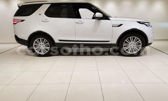 Buy Used Land Rover Discovery White Car in Maseru in Maseru Buy Used Land Rover Discovery White Car in Maseru in Maseru