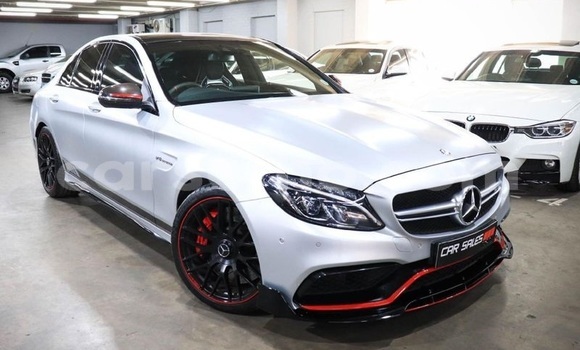 اشتري مستعمل Mercedes-Benz C–Class Silver سيارة في Maseru في Maseru اشتري مستعمل Mercedes-Benz C–Class Silver سيارة في Maseru في Maseru