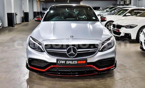 اشتري مستعمل Mercedes-Benz C–Class Silver سيارة في Maseru في Maseru اشتري مستعمل Mercedes-Benz C–Class Silver سيارة في Maseru في Maseru