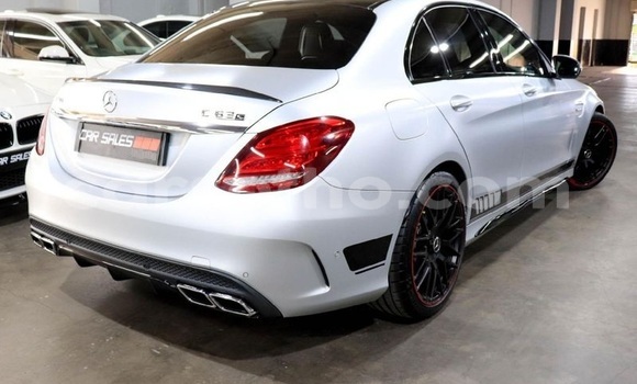 اشتري مستعمل Mercedes-Benz C–Class Silver سيارة في Maseru في Maseru اشتري مستعمل Mercedes-Benz C–Class Silver سيارة في Maseru في Maseru