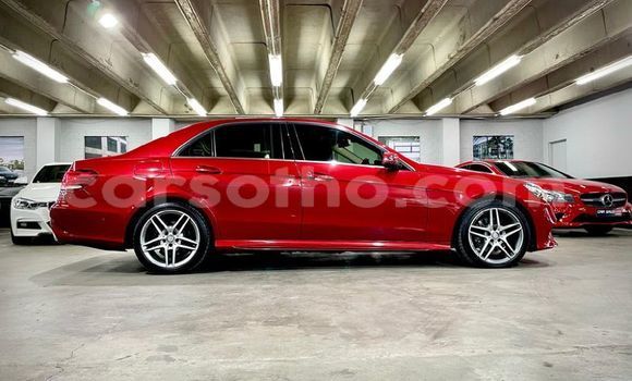 اشتري مستعمل Mercedes-Benz E-Classe Red سيارة في Maseru في Maseru اشتري مستعمل Mercedes-Benz E-Classe Red سيارة في Maseru في Maseru