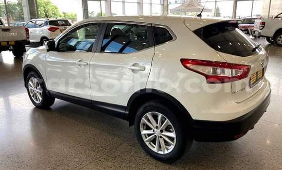 Acheter Occasion Voiture Nissan Qashqai Blanc à Maseru, Maseru Acheter Occasion Voiture Nissan Qashqai Blanc à Maseru, Maseru