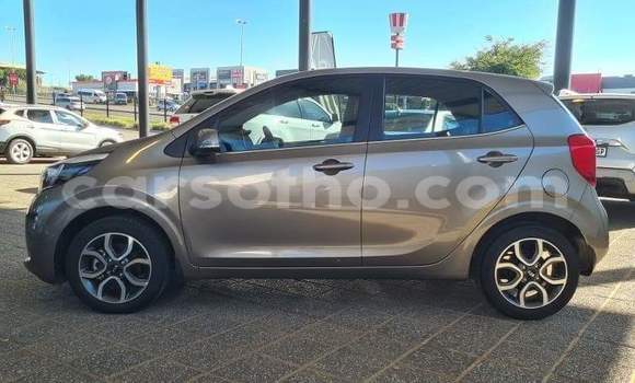 Buy Used Kia Picanto Silver Car in Maseru in Maseru Buy Used Kia Picanto Silver Car in Maseru in Maseru