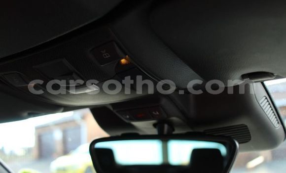 اشتري مستعمل Mercedes-Benz C–Class Silver سيارة في Maseru في Maseru اشتري مستعمل Mercedes-Benz C–Class Silver سيارة في Maseru في Maseru