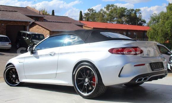 اشتري مستعمل Mercedes-Benz C–Class Silver سيارة في Maseru في Maseru اشتري مستعمل Mercedes-Benz C–Class Silver سيارة في Maseru في Maseru