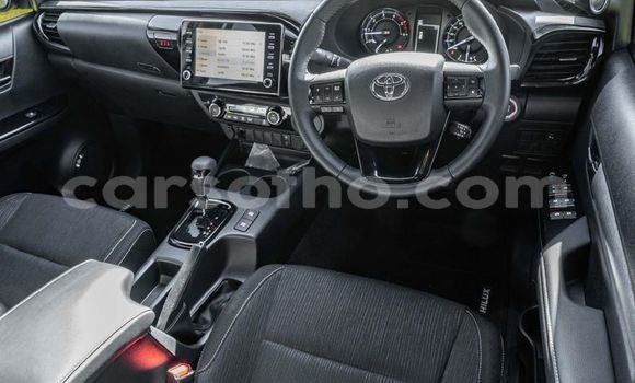 اشتري مستعمل Toyota Hilux Silver سيارة في Butha Buthe في Butha-Buthe اشتري مستعمل Toyota Hilux Silver سيارة في Butha Buthe في Butha-Buthe