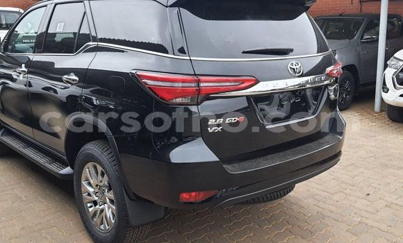اشتري مستعمل Toyota Fortuner Black سيارة في Maseru في Maseru اشتري مستعمل Toyota Fortuner Black سيارة في Maseru في Maseru