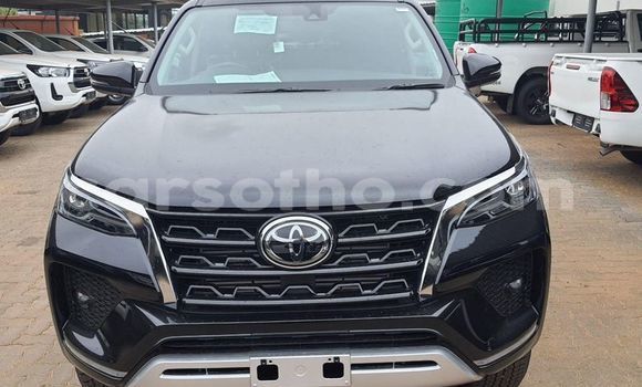 اشتري مستعمل Toyota Fortuner Black سيارة في Maseru في Maseru اشتري مستعمل Toyota Fortuner Black سيارة في Maseru في Maseru