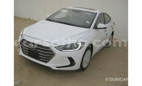 Acheter Import Voiture Hyundai Elantra Blanc à Import - Dubai, Maseru Acheter Import Voiture Hyundai Elantra Blanc à Import - Dubai, Maseru