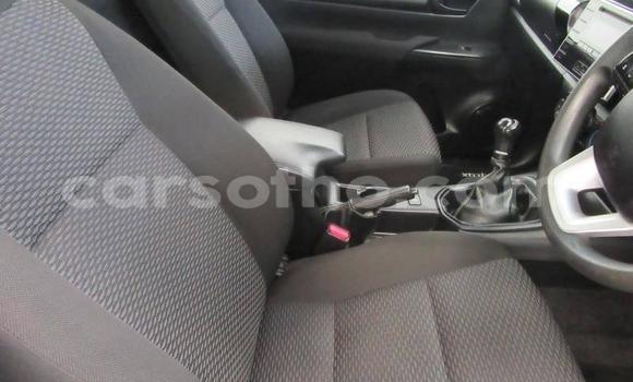 Acheter Occasion Voiture Toyota Hilux Blanc à Maseru, Maseru Acheter Occasion Voiture Toyota Hilux Blanc à Maseru, Maseru