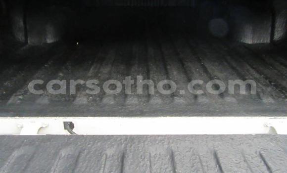 Acheter Occasion Voiture Toyota Hilux Blanc à Maseru, Maseru Acheter Occasion Voiture Toyota Hilux Blanc à Maseru, Maseru
