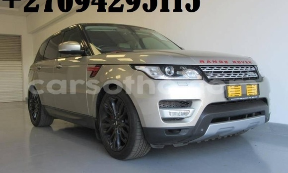 Acheter Occasion Voiture Land Rover Range Rover Blanc à Maseru, Maseru Acheter Occasion Voiture Land Rover Range Rover Blanc à Maseru, Maseru