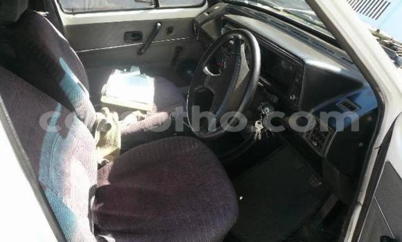 اشتري مستعمل Volkswagen Caddy White سيارة في Maseru في Maseru اشتري مستعمل Volkswagen Caddy White سيارة في Maseru في Maseru
