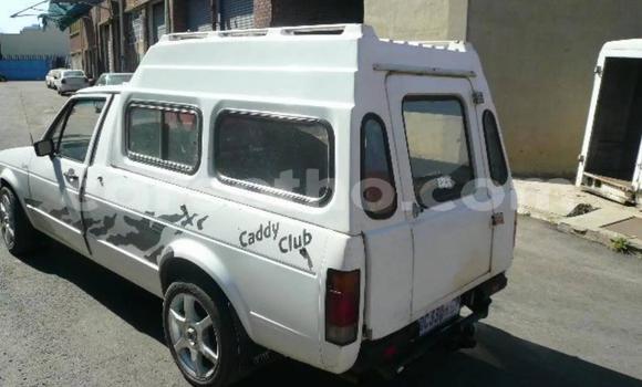 اشتري مستعمل Volkswagen Caddy White سيارة في Maseru في Maseru اشتري مستعمل Volkswagen Caddy White سيارة في Maseru في Maseru