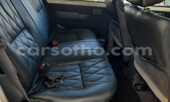 Acheter Occasion Voiture Toyota Land Cruiser Blanc à Maseru, Maseru Acheter Occasion Voiture Toyota Land Cruiser Blanc à Maseru, Maseru