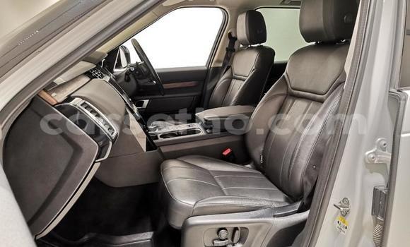 اشتري مستعمل Land Rover Discovery White سيارة في Maseru في Maseru اشتري مستعمل Land Rover Discovery White سيارة في Maseru في Maseru