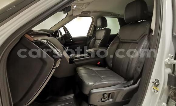 اشتري مستعمل Land Rover Discovery White سيارة في Maseru في Maseru اشتري مستعمل Land Rover Discovery White سيارة في Maseru في Maseru