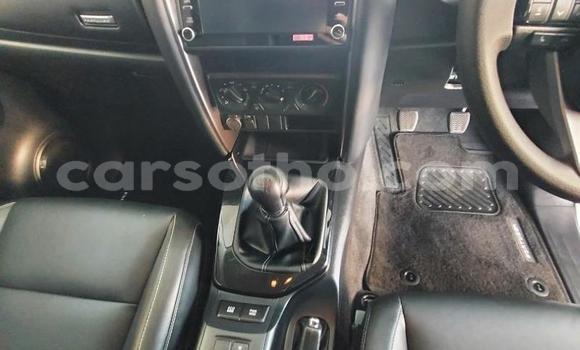 Acheter Occasion Voiture Toyota Fortuner Blanc à Maseru, Maseru Acheter Occasion Voiture Toyota Fortuner Blanc à Maseru, Maseru